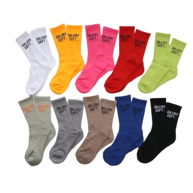 Men Women Graffiti Letter Street Art Socks Autumn Winter Cotton Towel Bottom Crew Length Breathable Casual Athletic Wear