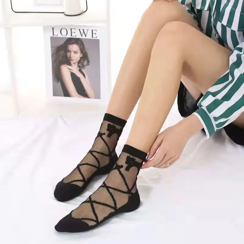 Wholesale Sexy Lace Fishnet Socks Transparent Stretch Elasticity Net Yarn Thin Girl Women Socks