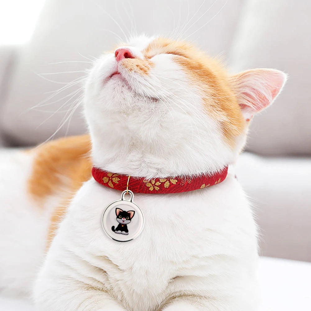 Pet Anti-Lost GPS Tracker Waterproof GPS Tracking Device Smart Activity Tracker for Dogs Cats Kids Pets Keychain Wallet Luggage