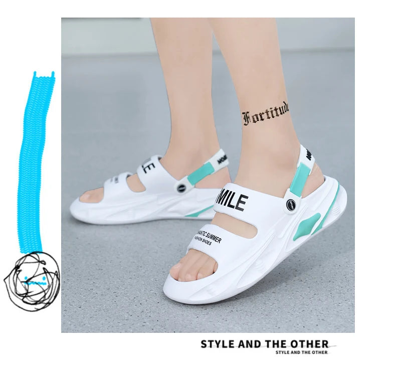 Fashion Men Outdoor Sandals Slippers Beach Comfortable Thick Sole Clogs Men Casual Shoes Garden Shoes Men Women Beach Sandals