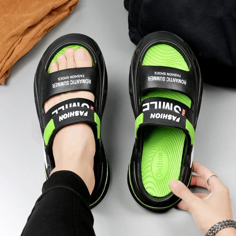 Fashion Men Outdoor Sandals Slippers Beach Comfortable Thick Sole Clogs Men Casual Shoes Garden Shoes Men Women Beach Sandals